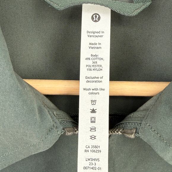Lululemon Glyde 2-in-1 Adaptable Jacket Women's Sz M Dark Forest Green Crop - Picture 6 of 8